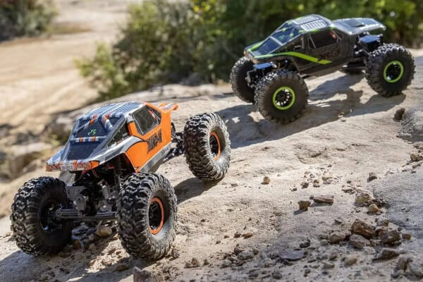 Interior Hobbies Rock Crawlers